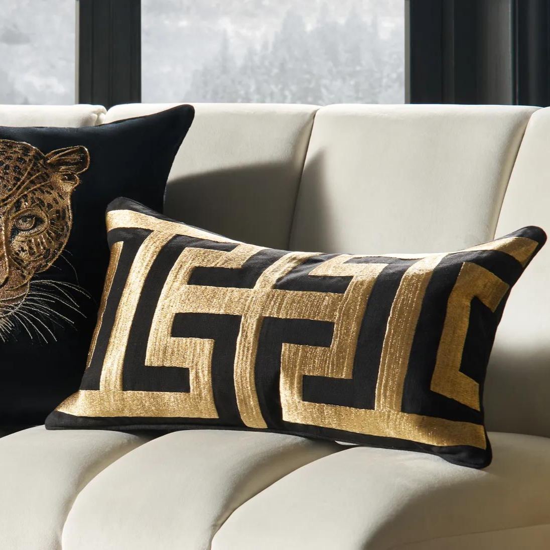 Cace Pillow Collection - Black/Gold