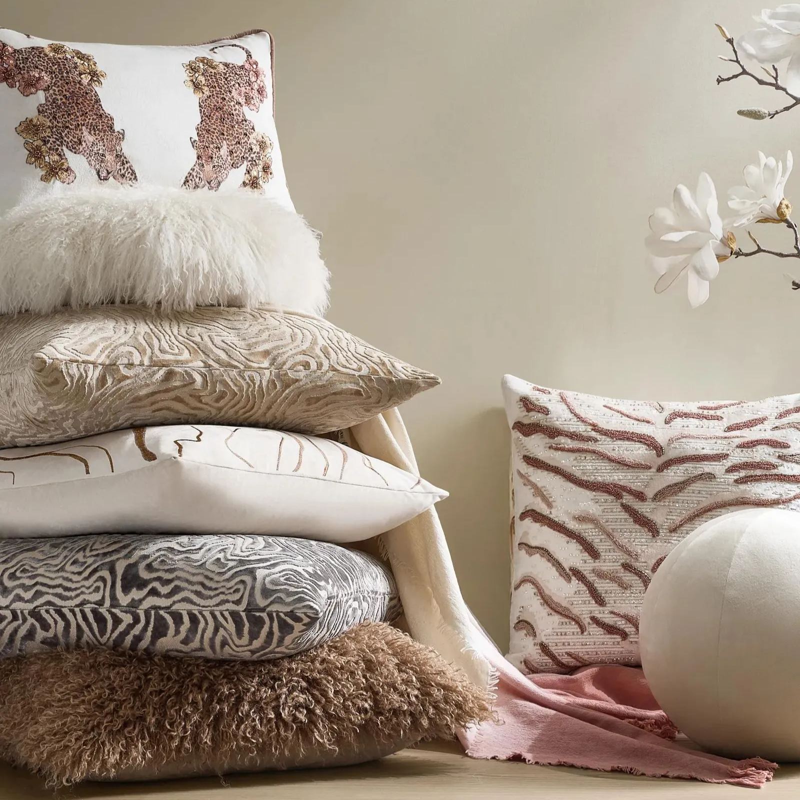Echo Cut Velvet Pillow 24" - Ginger Root