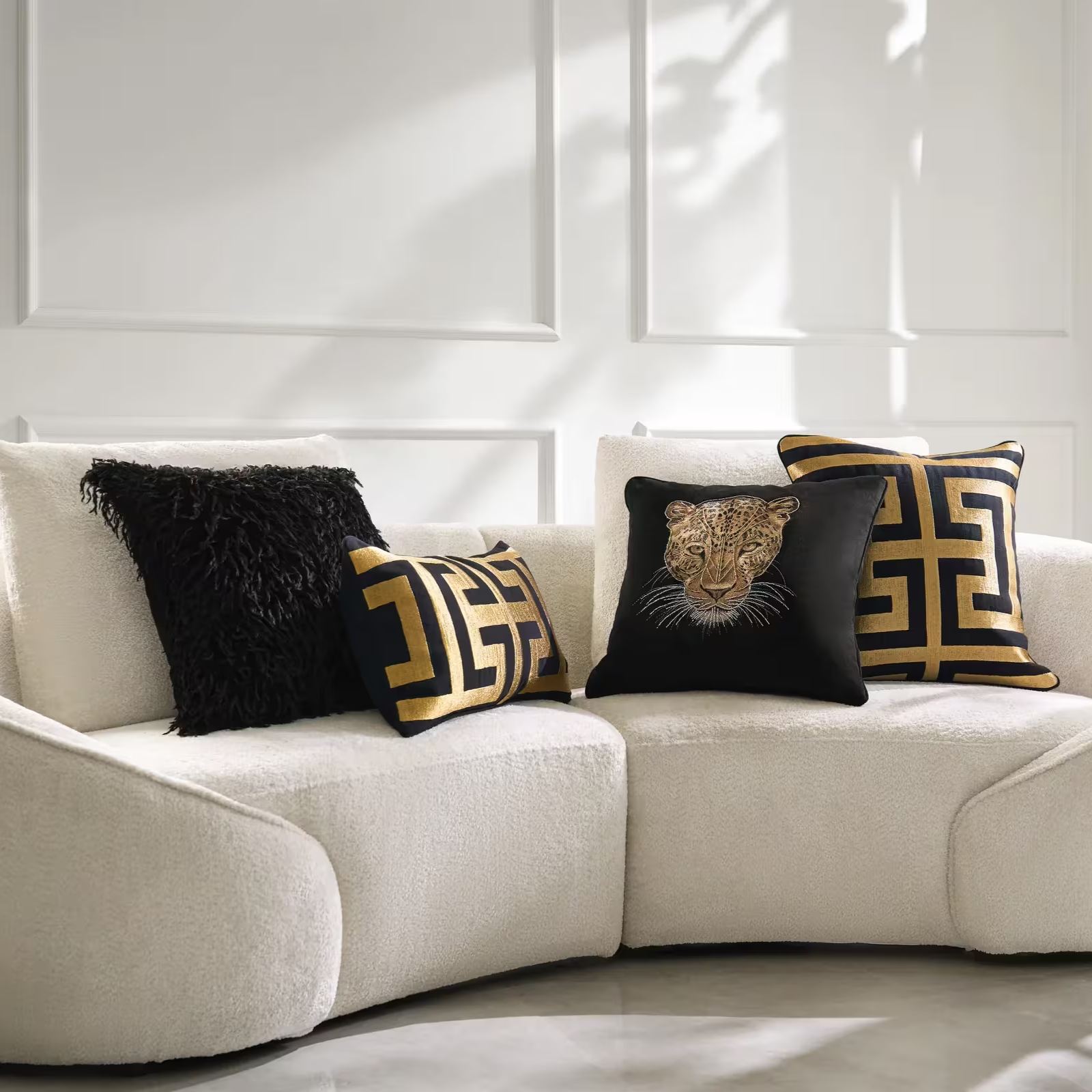 Namir Pillow 22"-Black