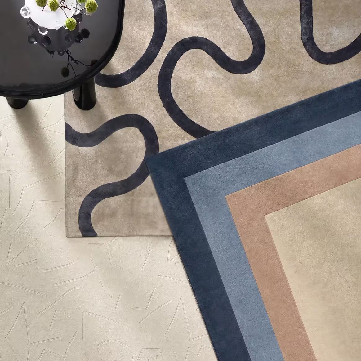 Bastien Border Wool Rug - Dusty Blue/Taupe/Ivory