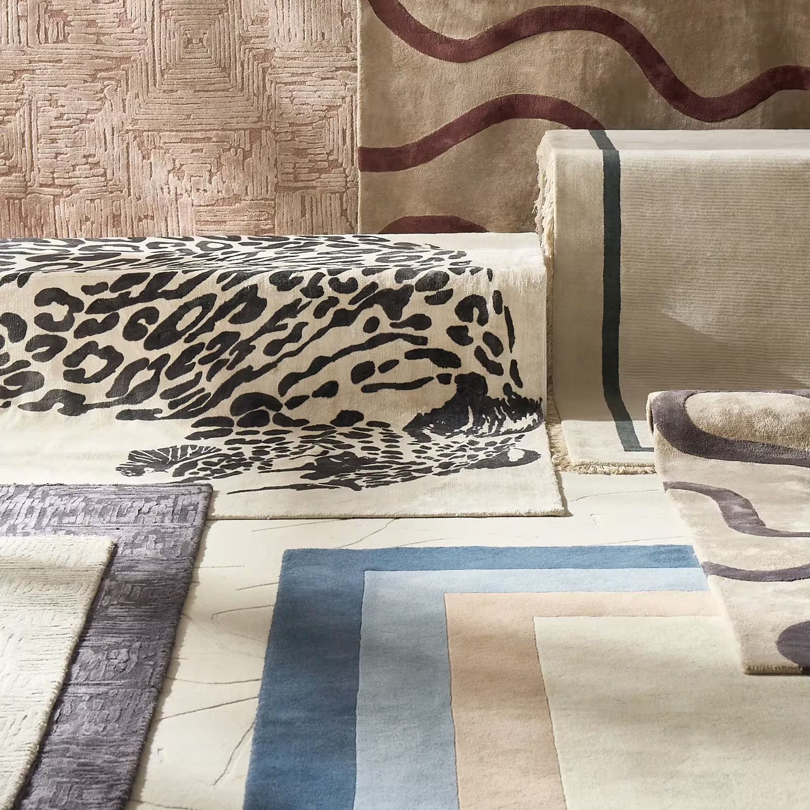Bastien Border Wool Rug - Dusty Blue/Taupe/Ivory