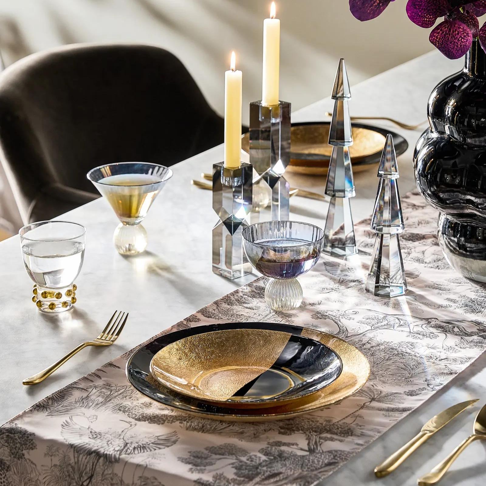Gemini Dinnerware Sets - Black and Gold