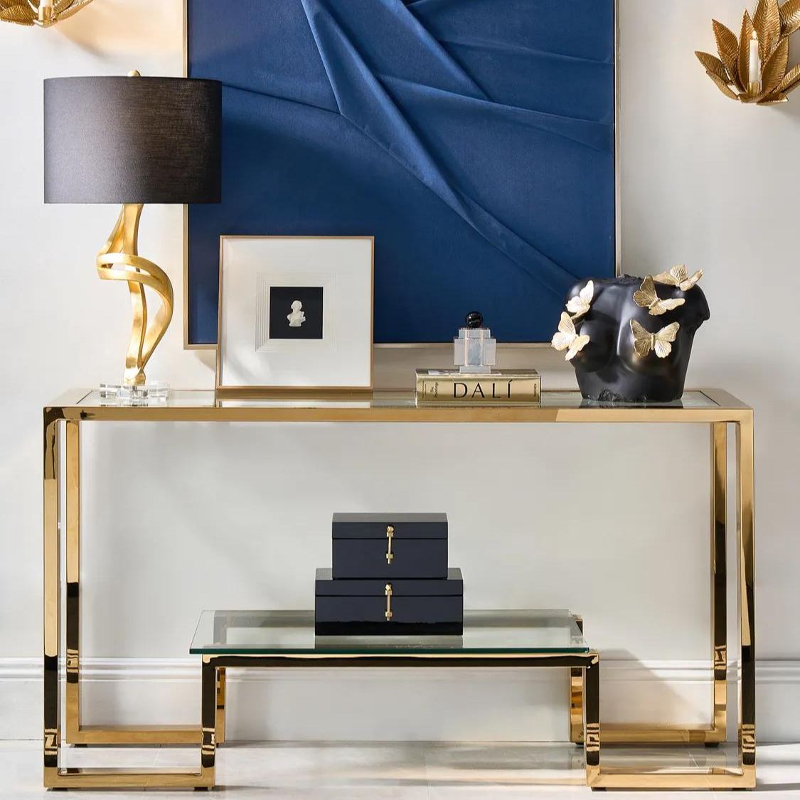 Nisa Table Lamp