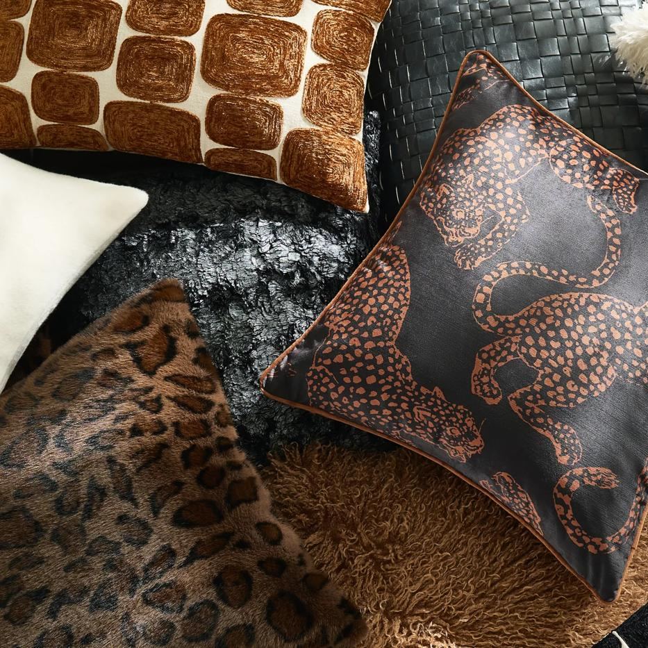 Nyx Faux Fur Pillow 22"
