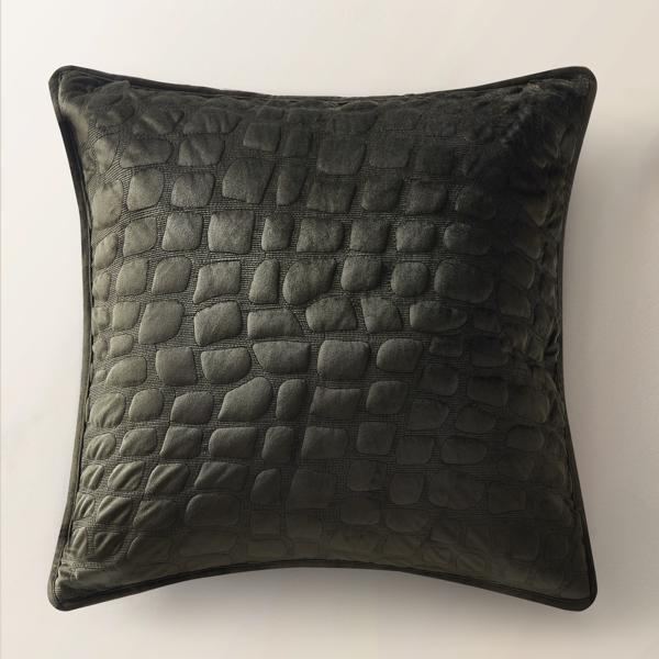 Valen Velvet Quilt Set - Black