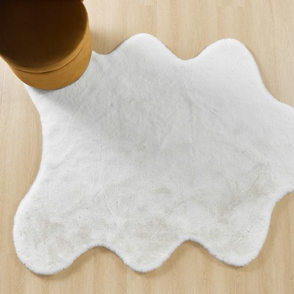 Odin Shaped Rug 5' x 6' - White