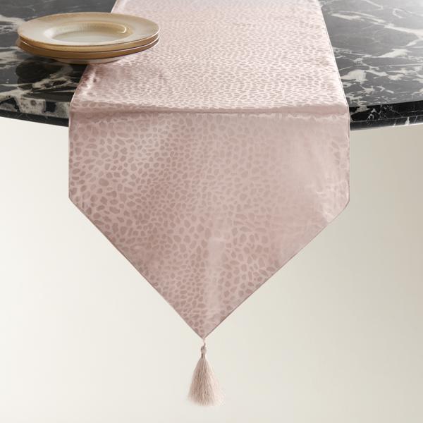 Spotted Tassel Runner - Soft Mauve