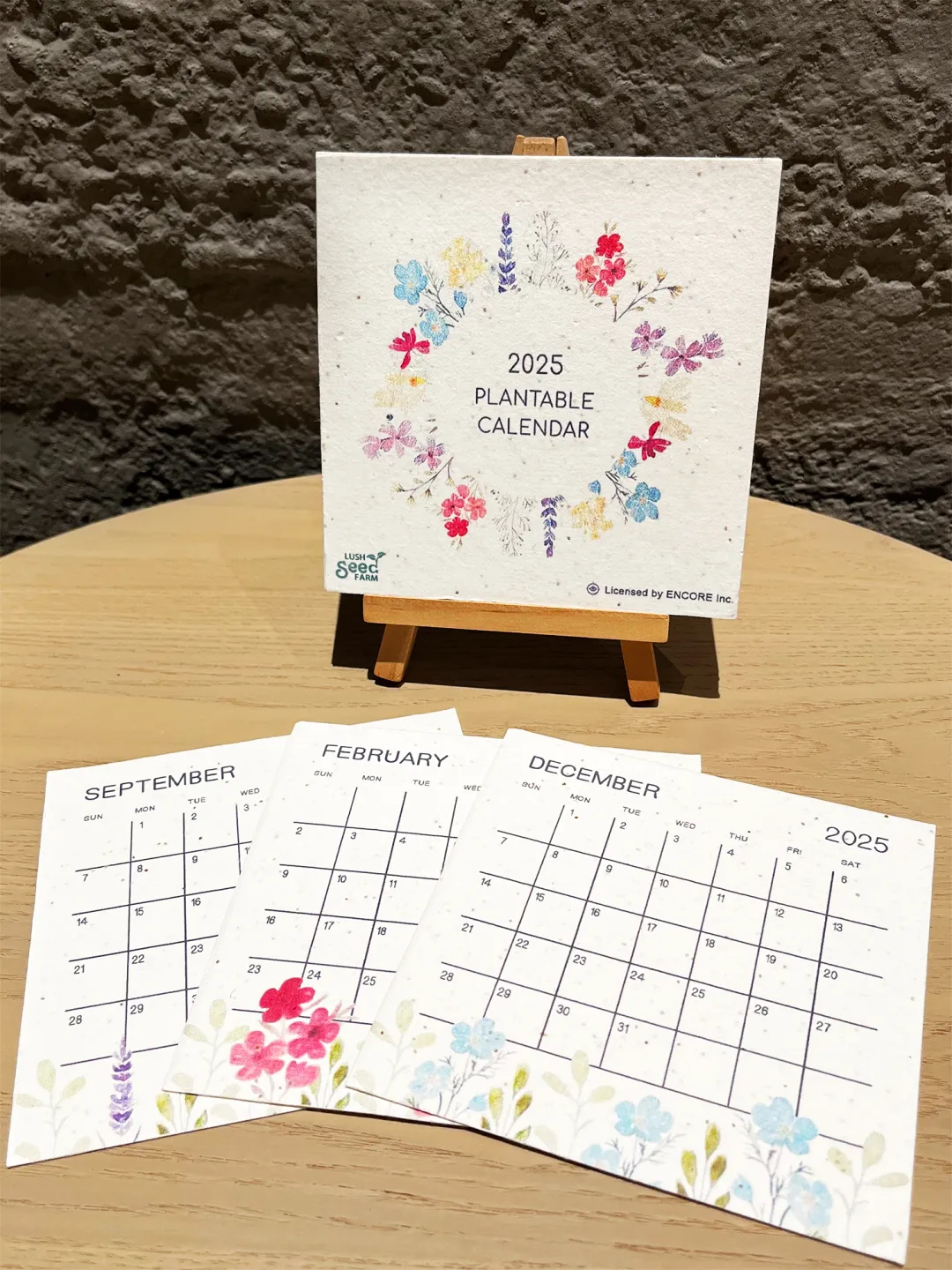 2025 Eco-Friendly Plantable Seed Calendar