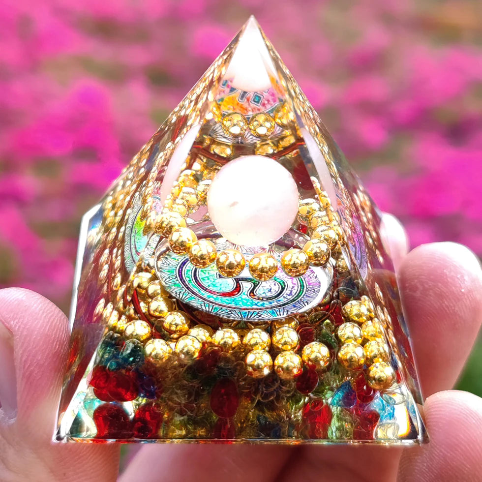 PyraPrism with Base Light