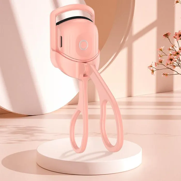 💖Unlock the Secret to Perfect Curls with Our Mini Heated Eyelash Curler!💖