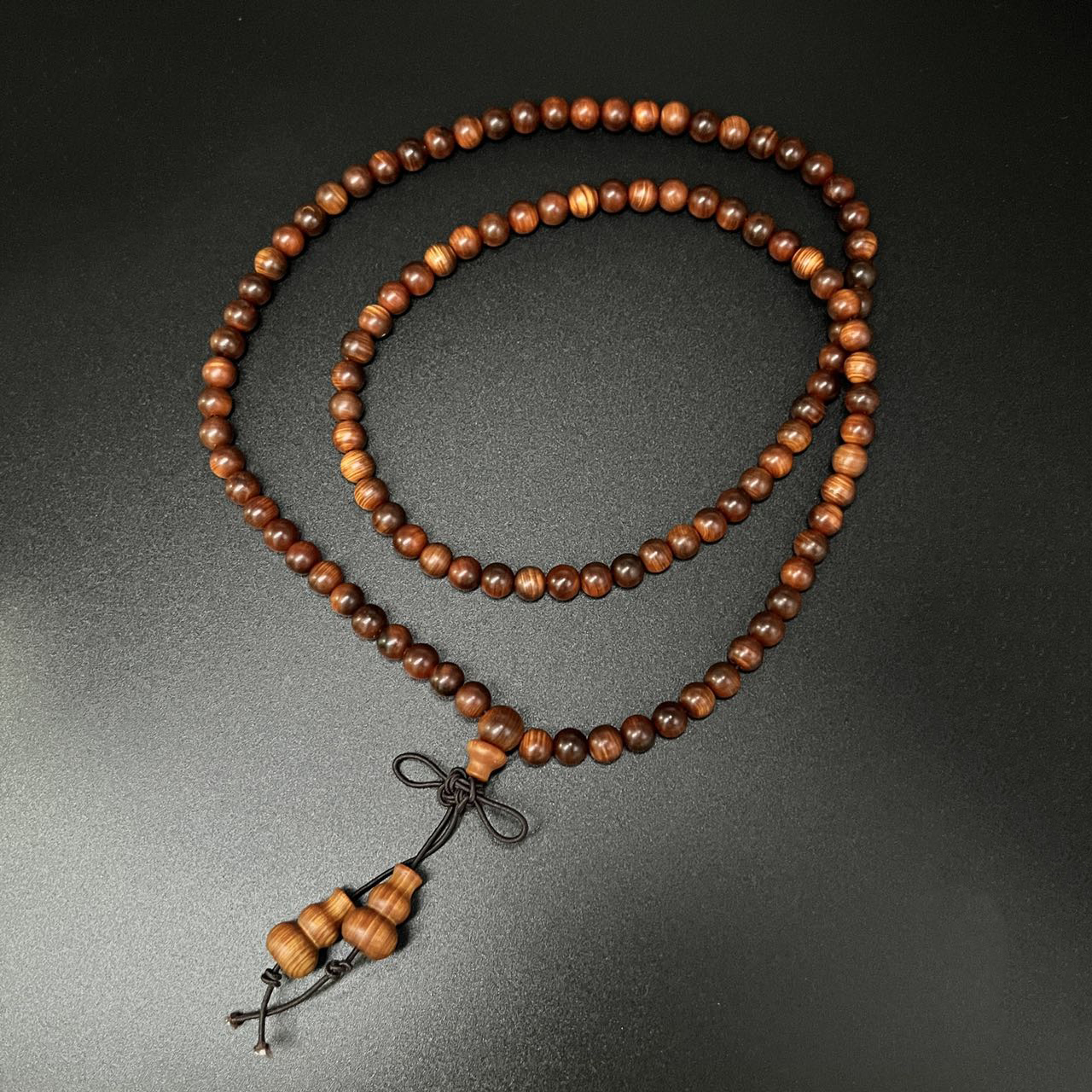 Wooden bracelet 5mm L:32cm