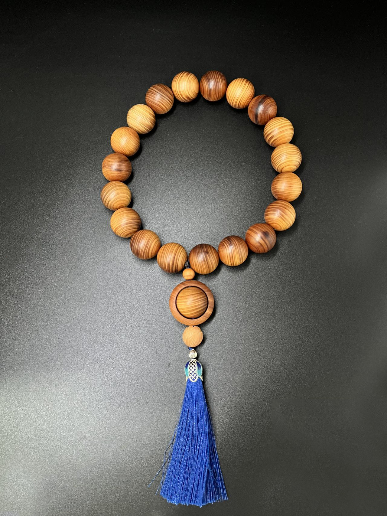 Wooden bracelet 20mm 