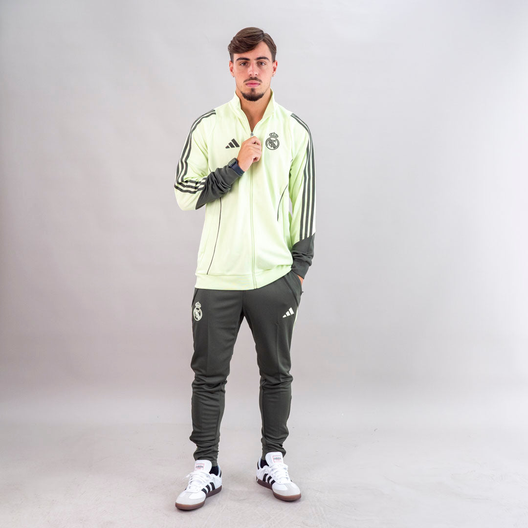 Tuta completa real madrid