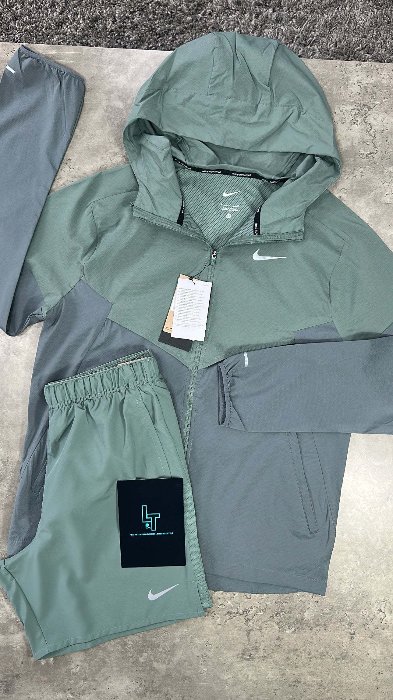 NE REPEL CHALLENGER TRACKSUIT 