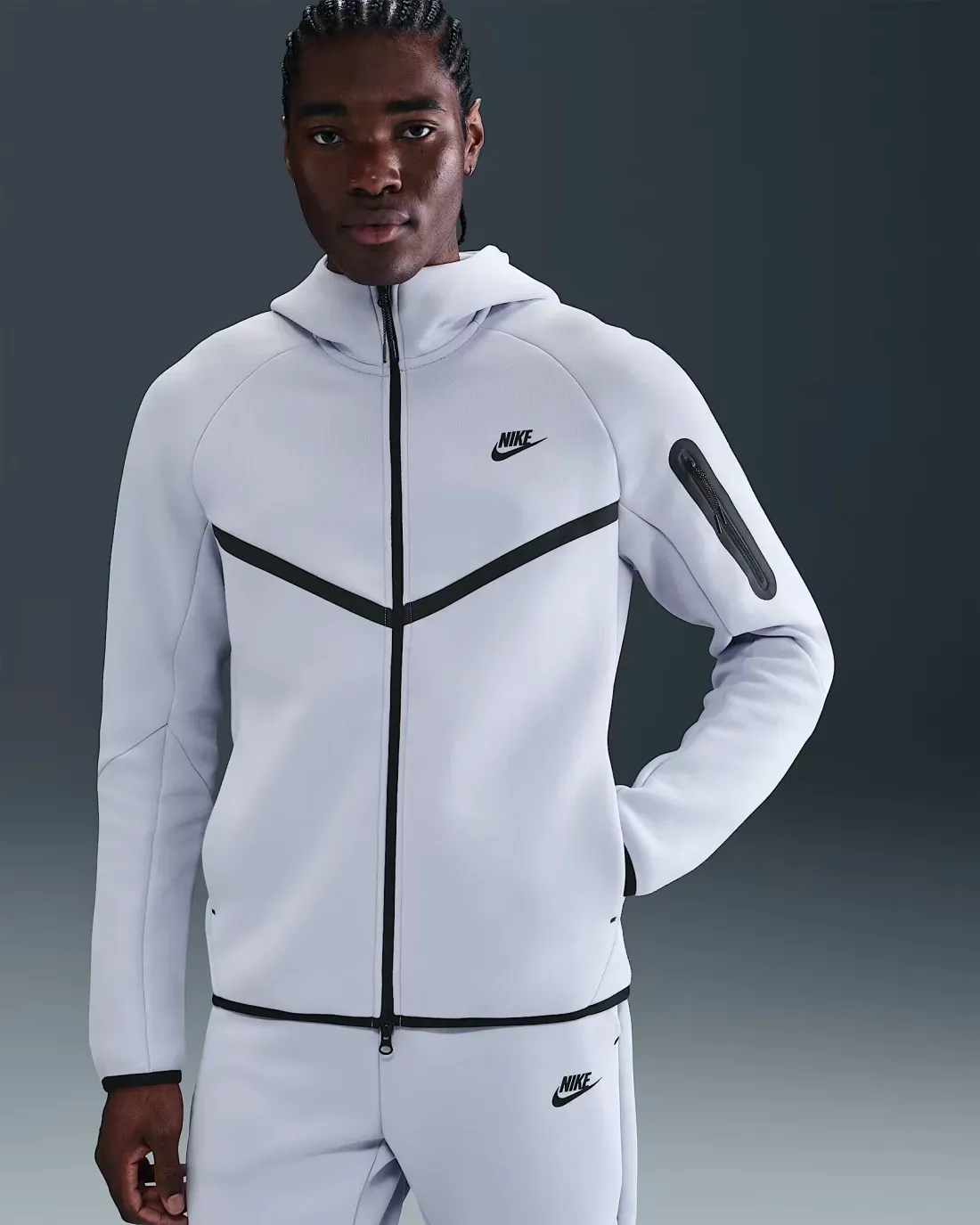 Nike Tech