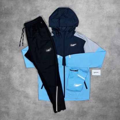 Nk Uv Windrunner Jacket 3-Piece 7” Challenger Short Set