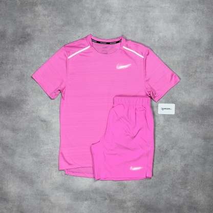 Nk Uv Windrunner Jacket 3-Piece 7” Challenger Short Set