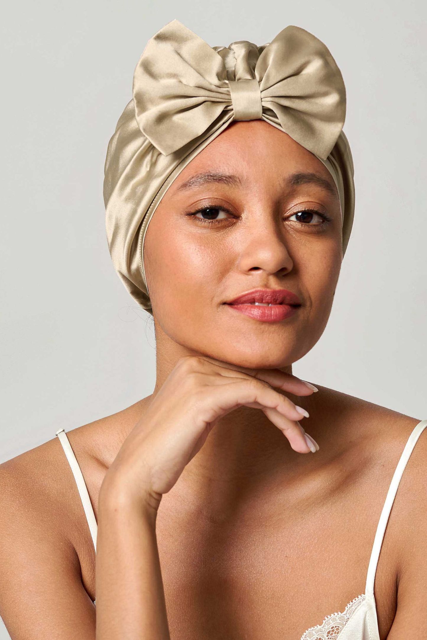 #color_杏色（浅咖）