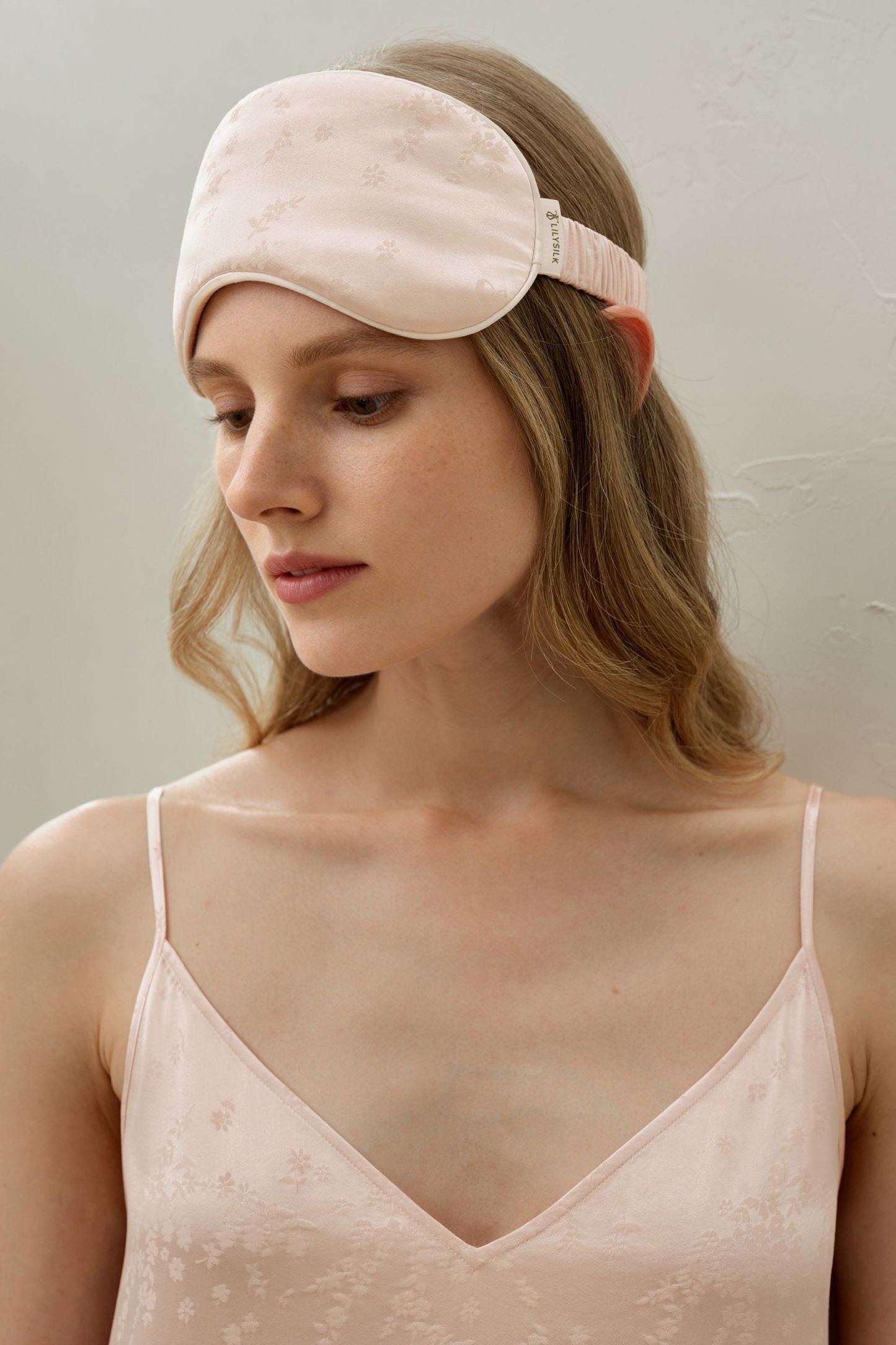 #color_浅樱&象牙白（滚边）