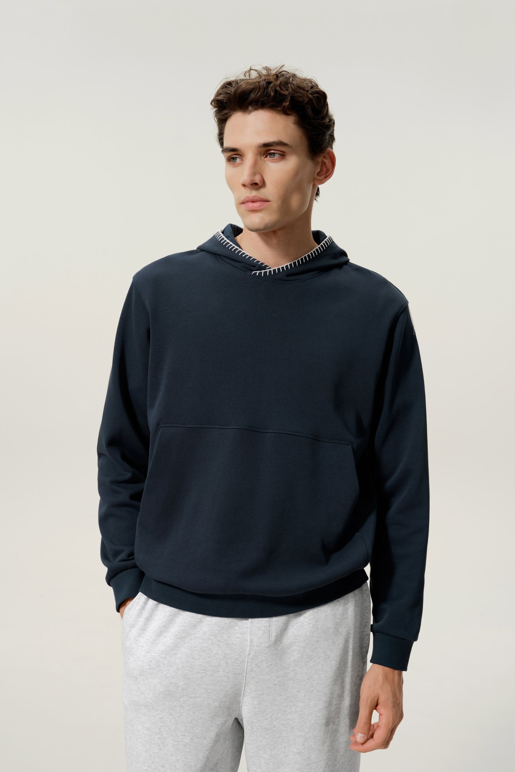 #color_藏青（面）藏青（帽里）藏青（袖下摆）