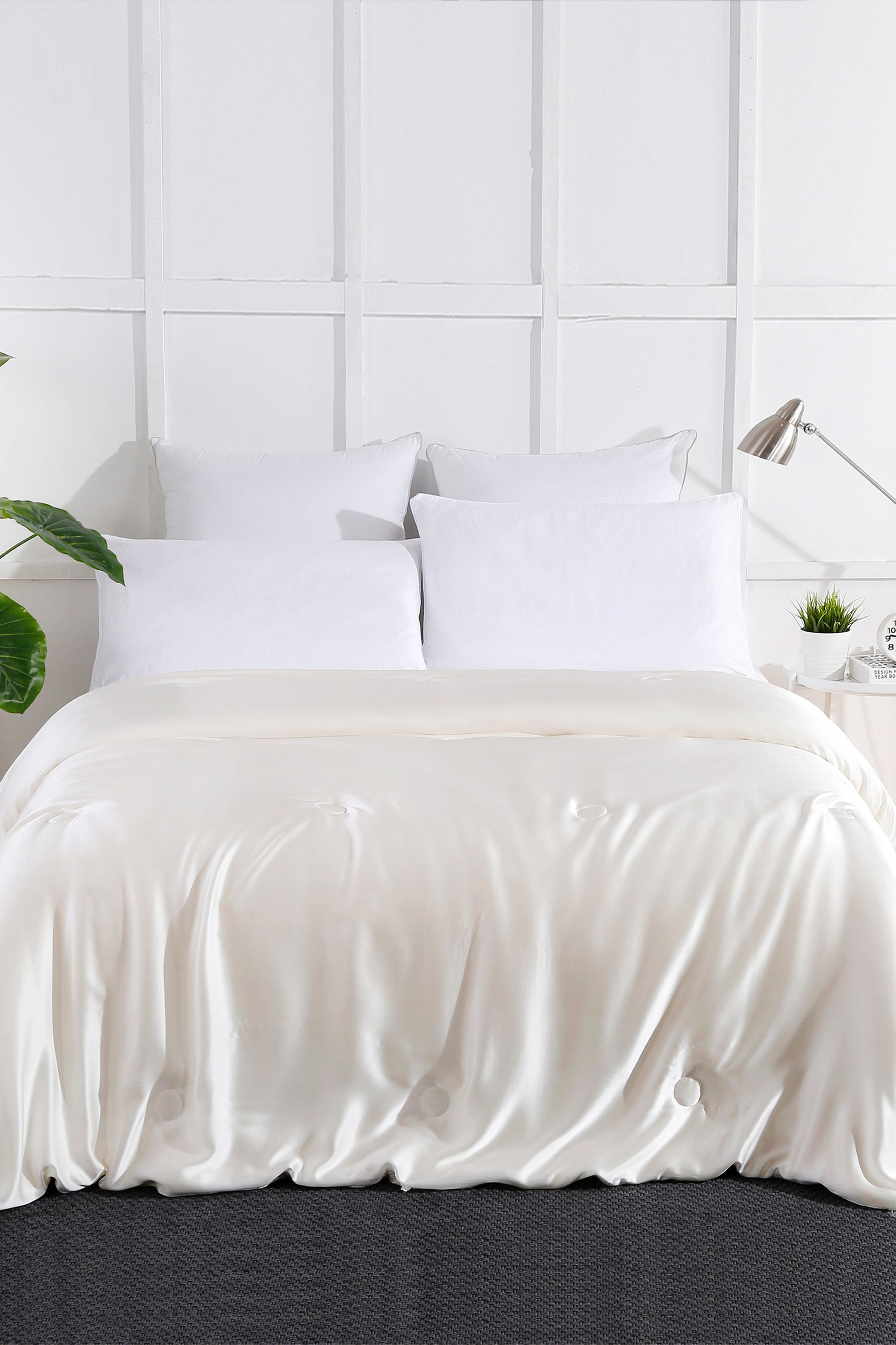 #color_White (Silk-Covered)