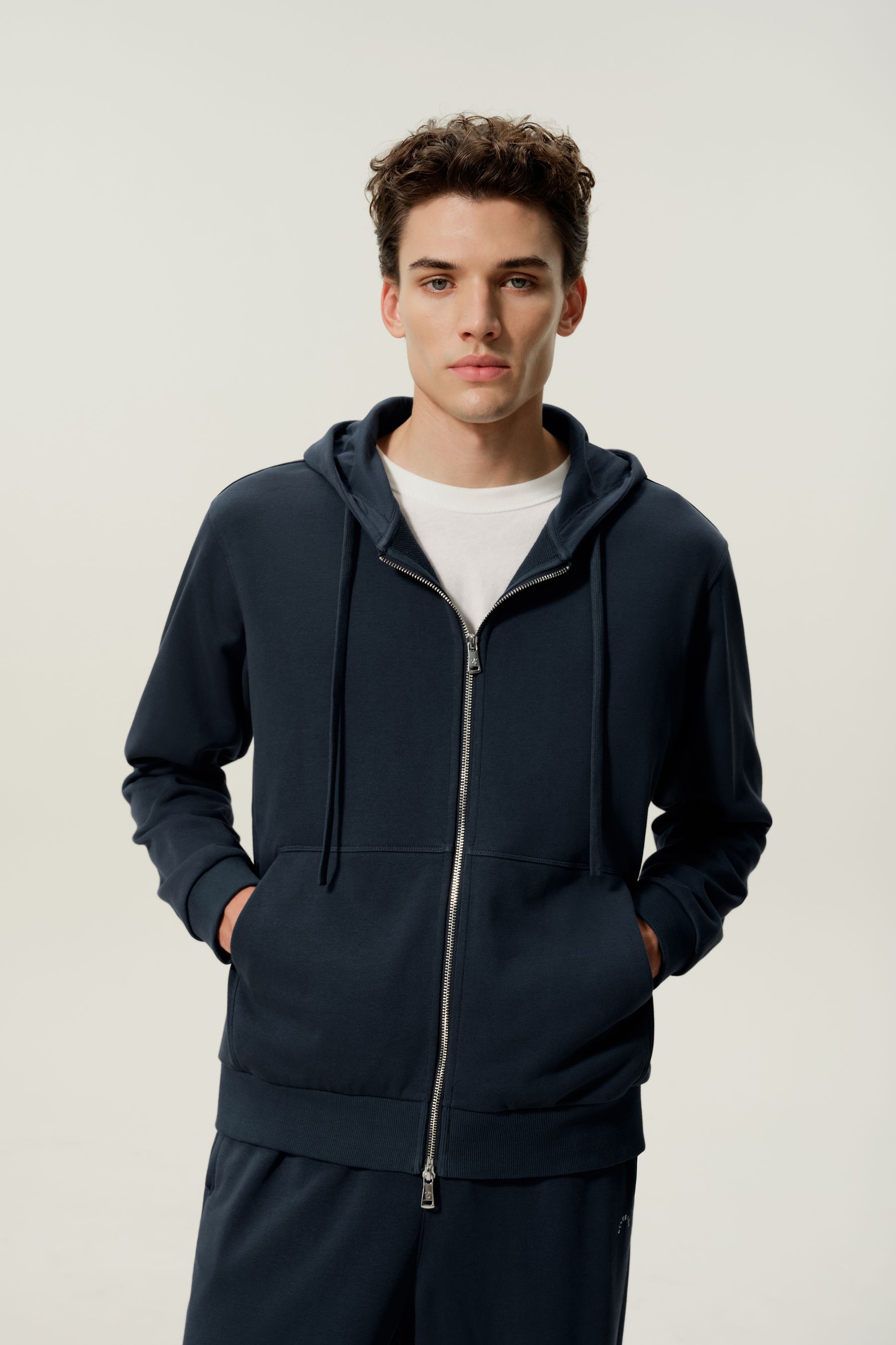 #color_藏青（面）藏青（帽里）藏青（袖下摆）