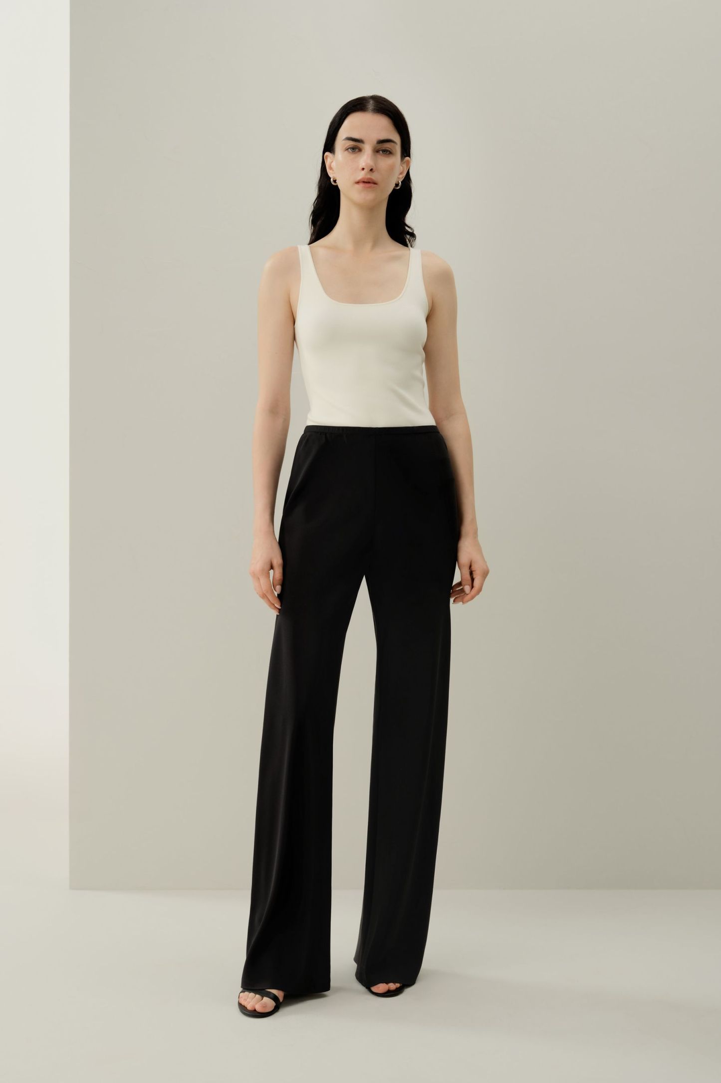 #color_黑色