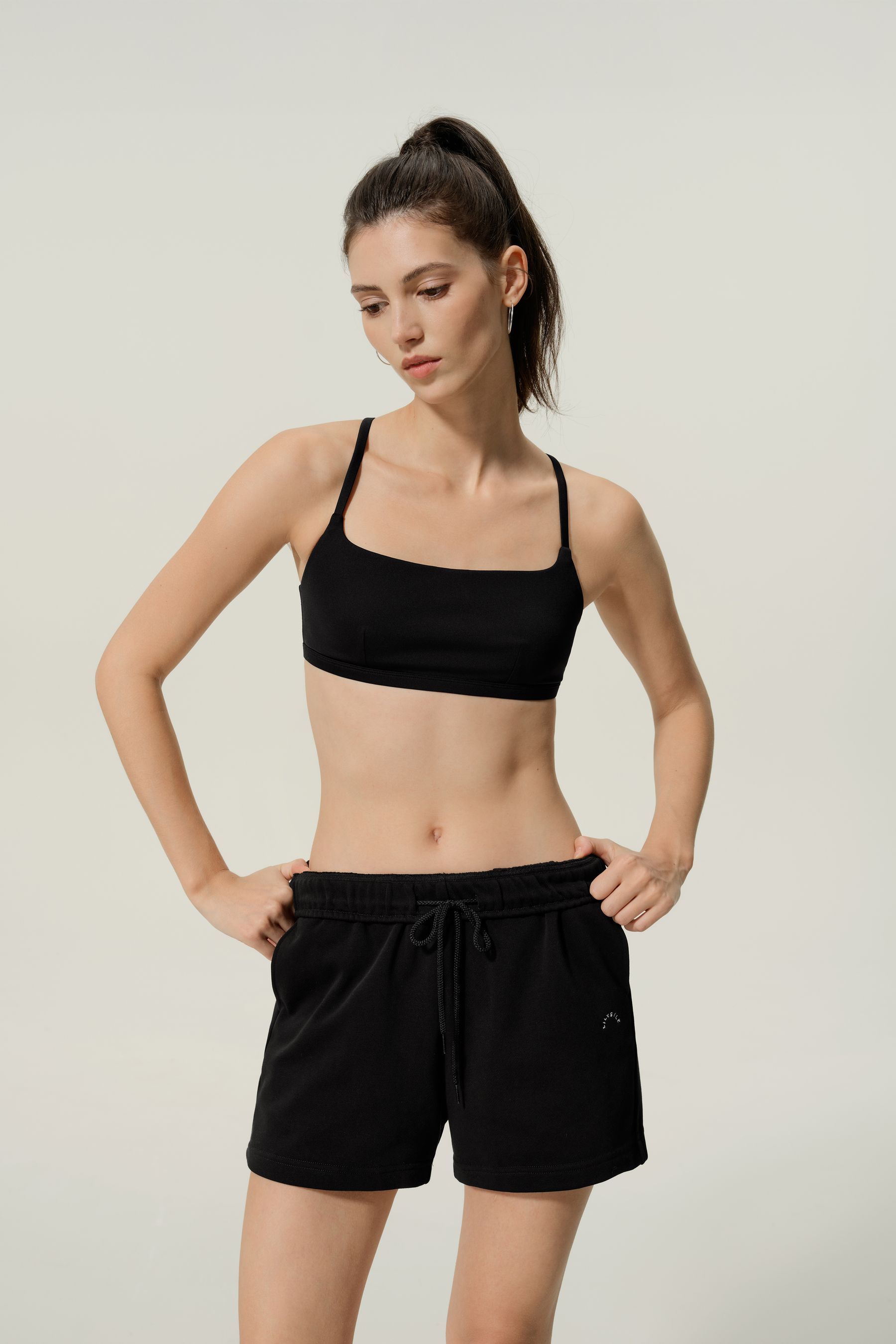 #color_黑色（面）&黑色（口袋）