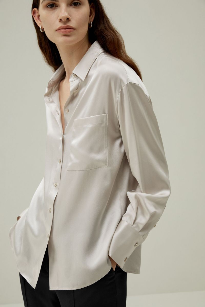 #color_Mondlichtgrau