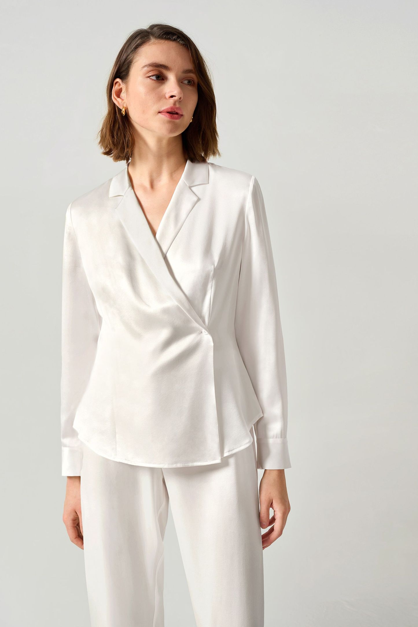 #color_Natürliches Weiß