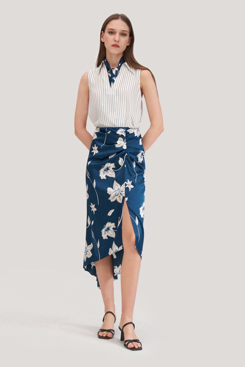 #color_Marineblaue Nadelstreifen