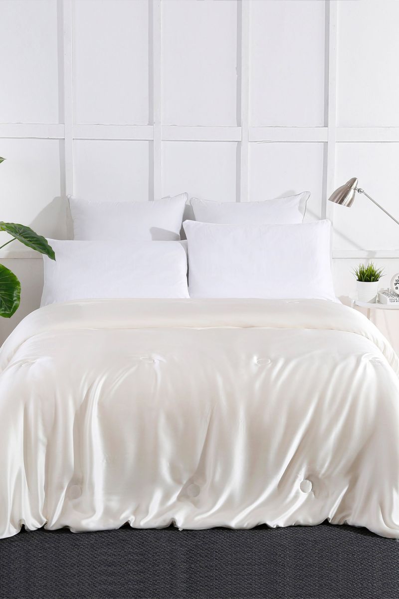 #color_Seide bedeckt