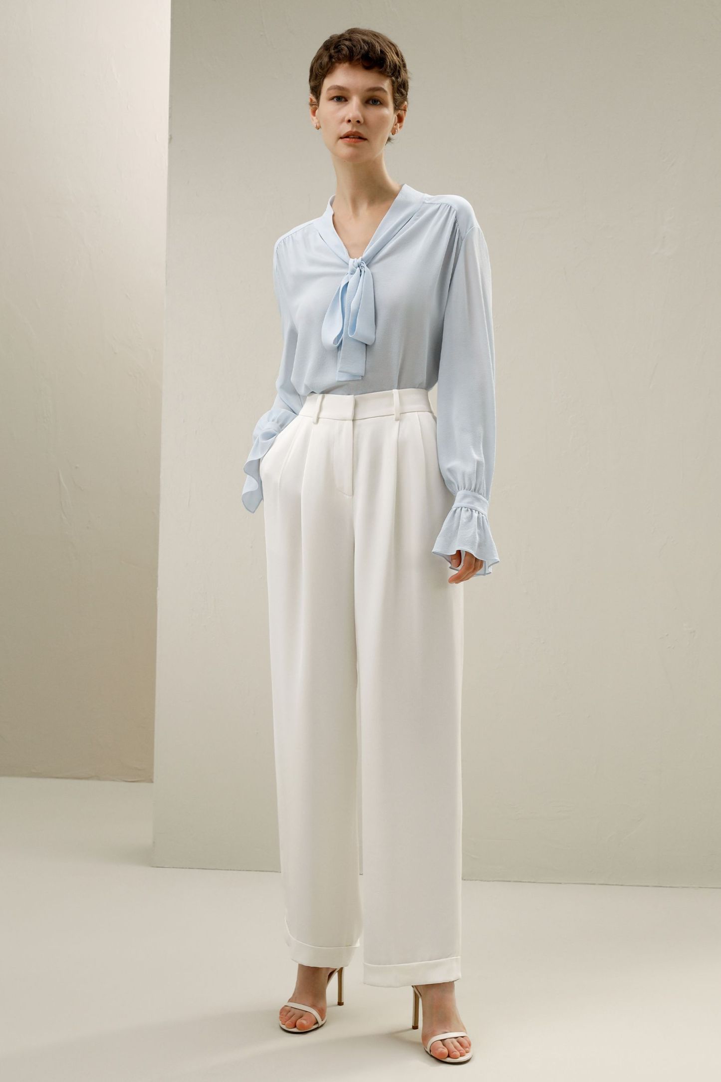 #color_Illusionsblau