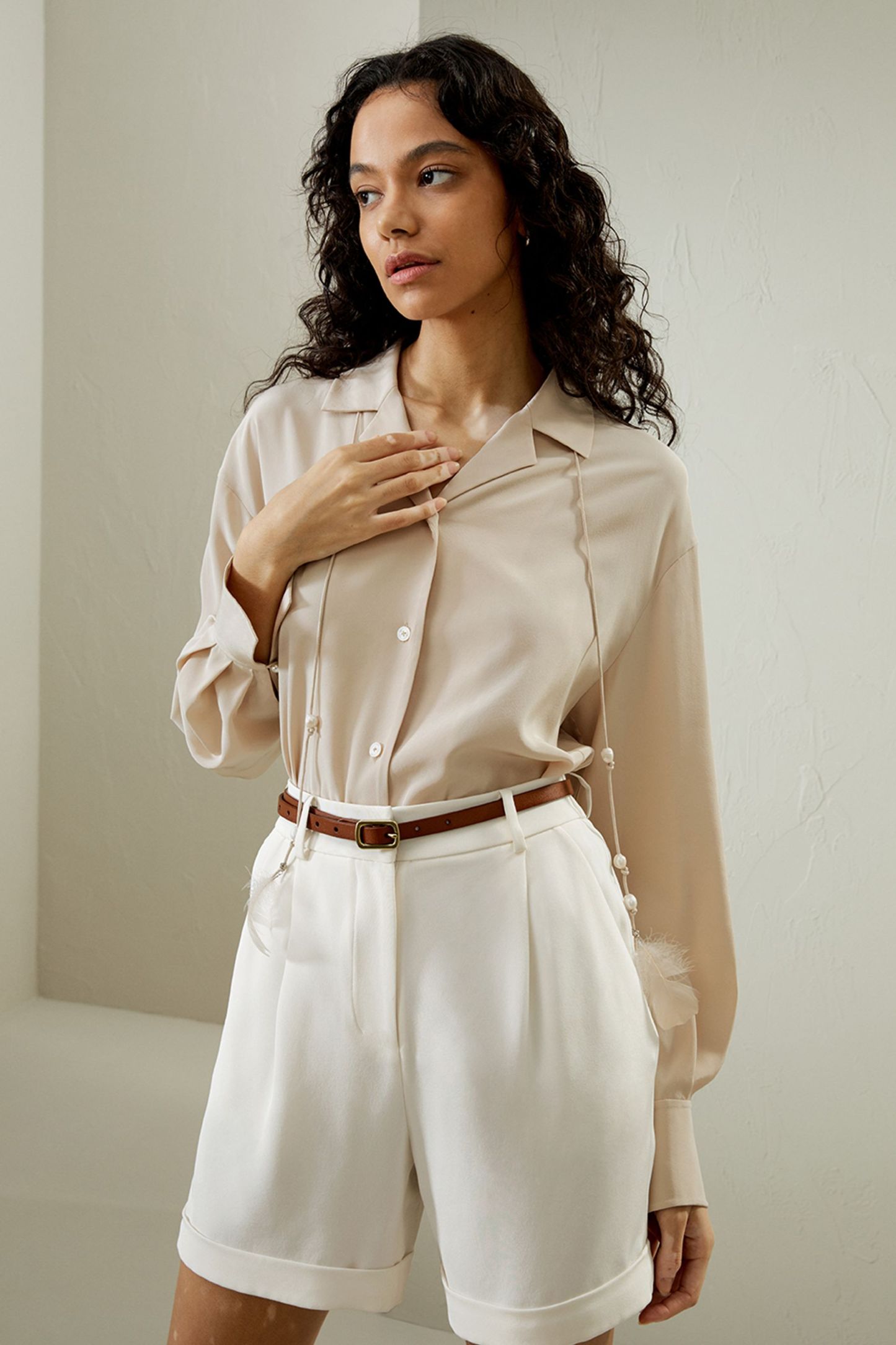 #color_Elfenbein-Creme