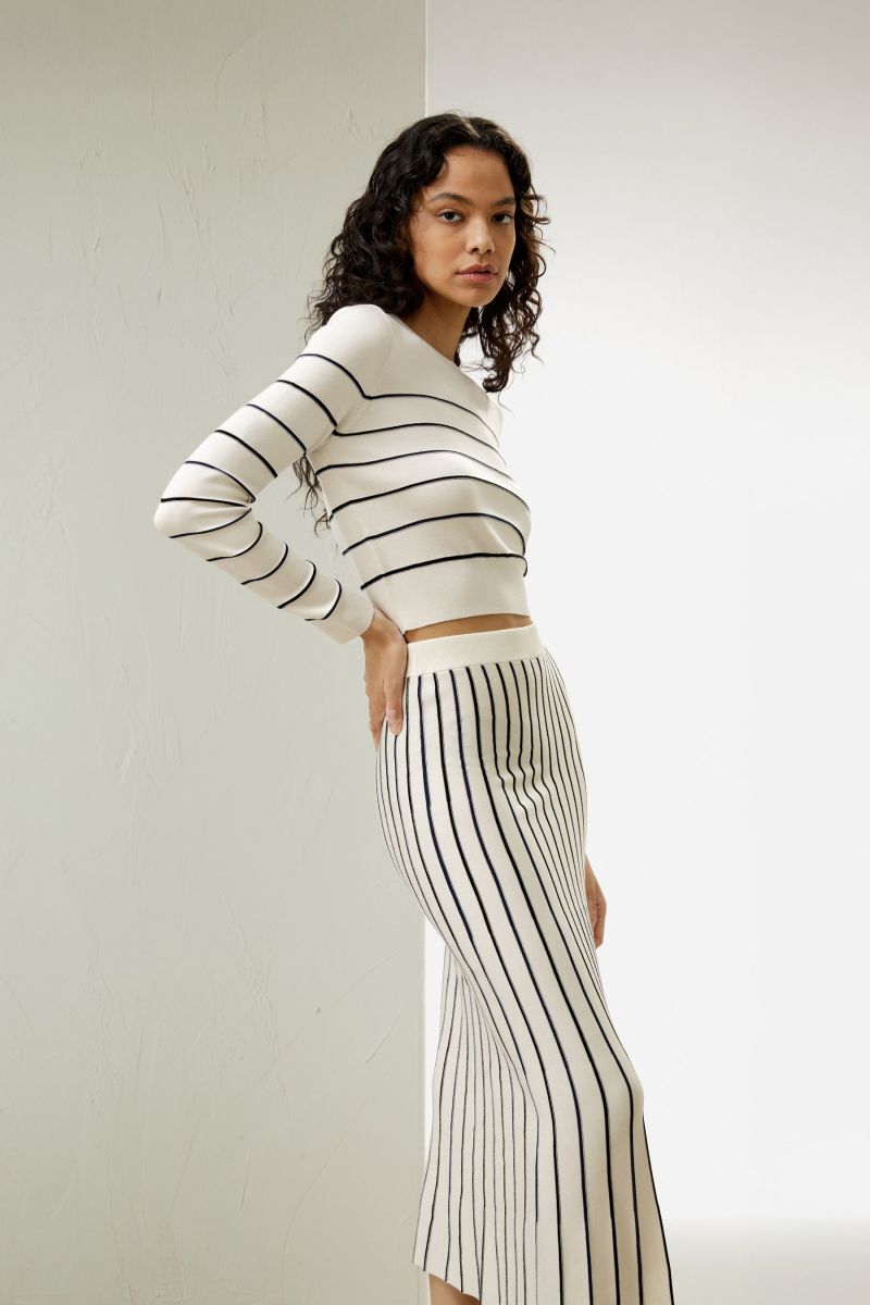 #color_Weiß mit Streifen