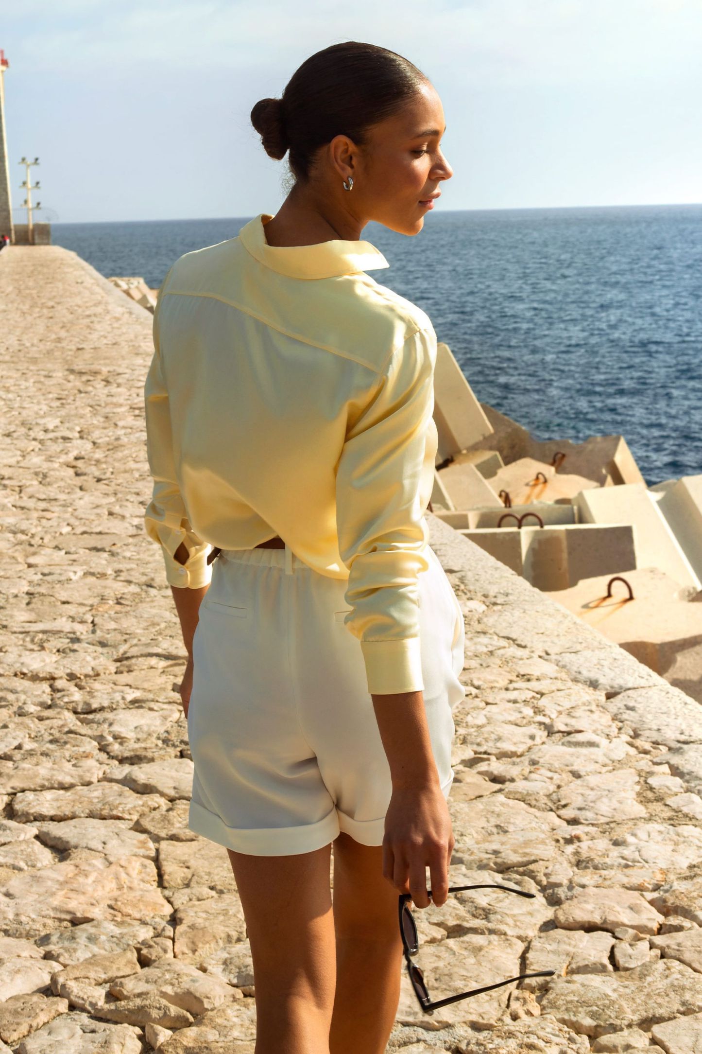 #color_22MM LILYÁUREA® ungefärbtes natürliches Gold