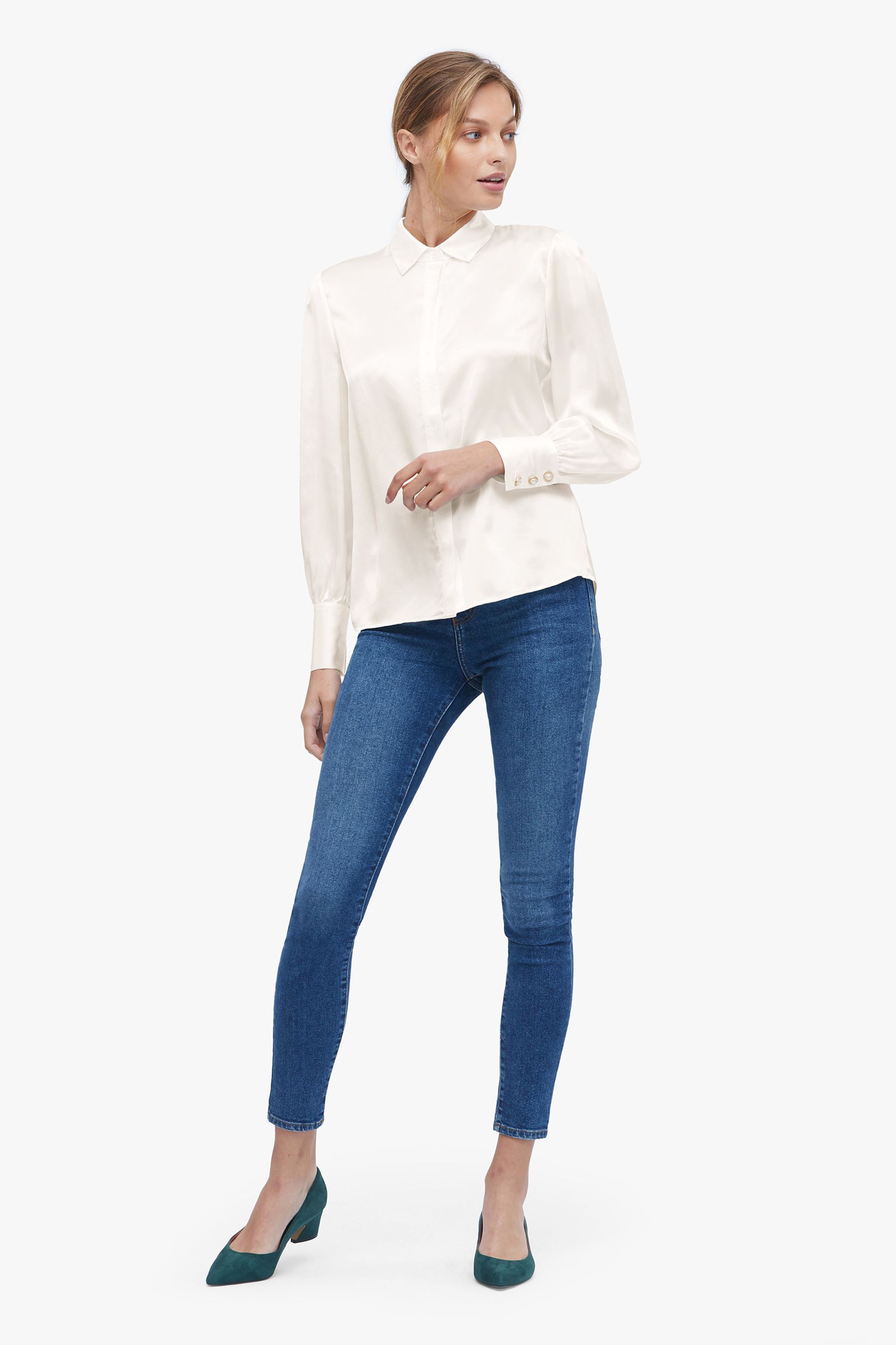 #color_Natürliches Weiß