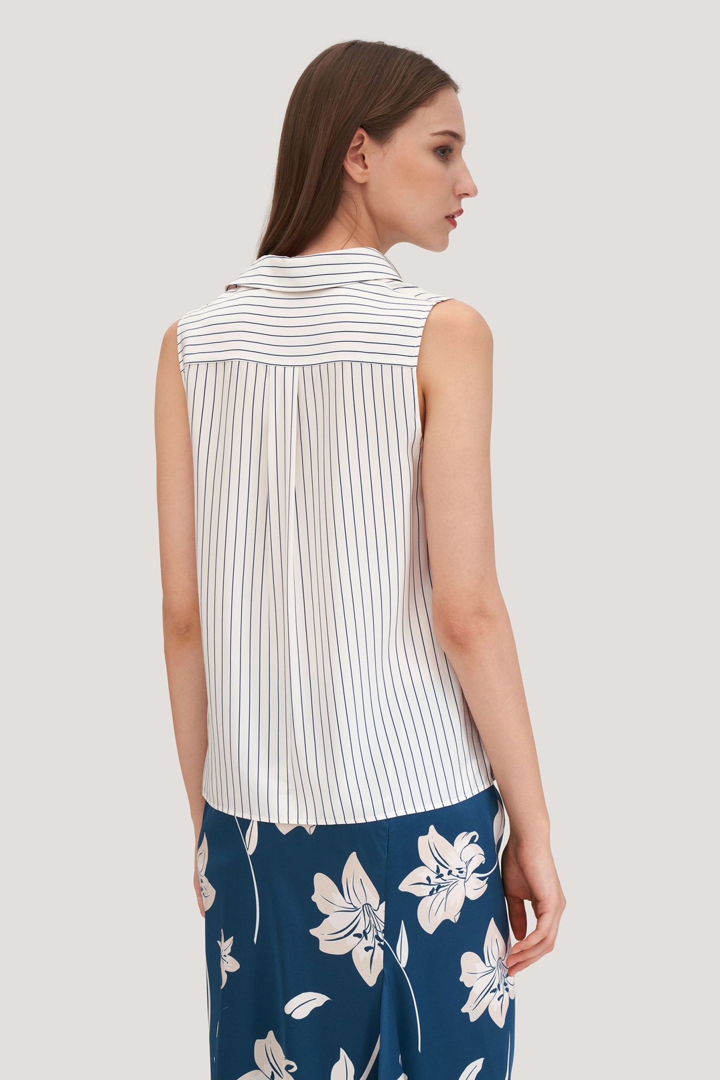 #color_Marineblaue Nadelstreifen