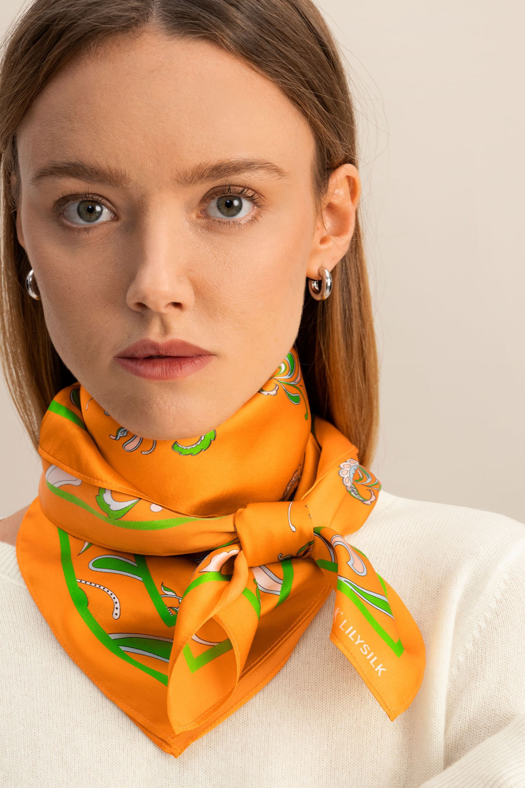 #color_Orangenes Paisley