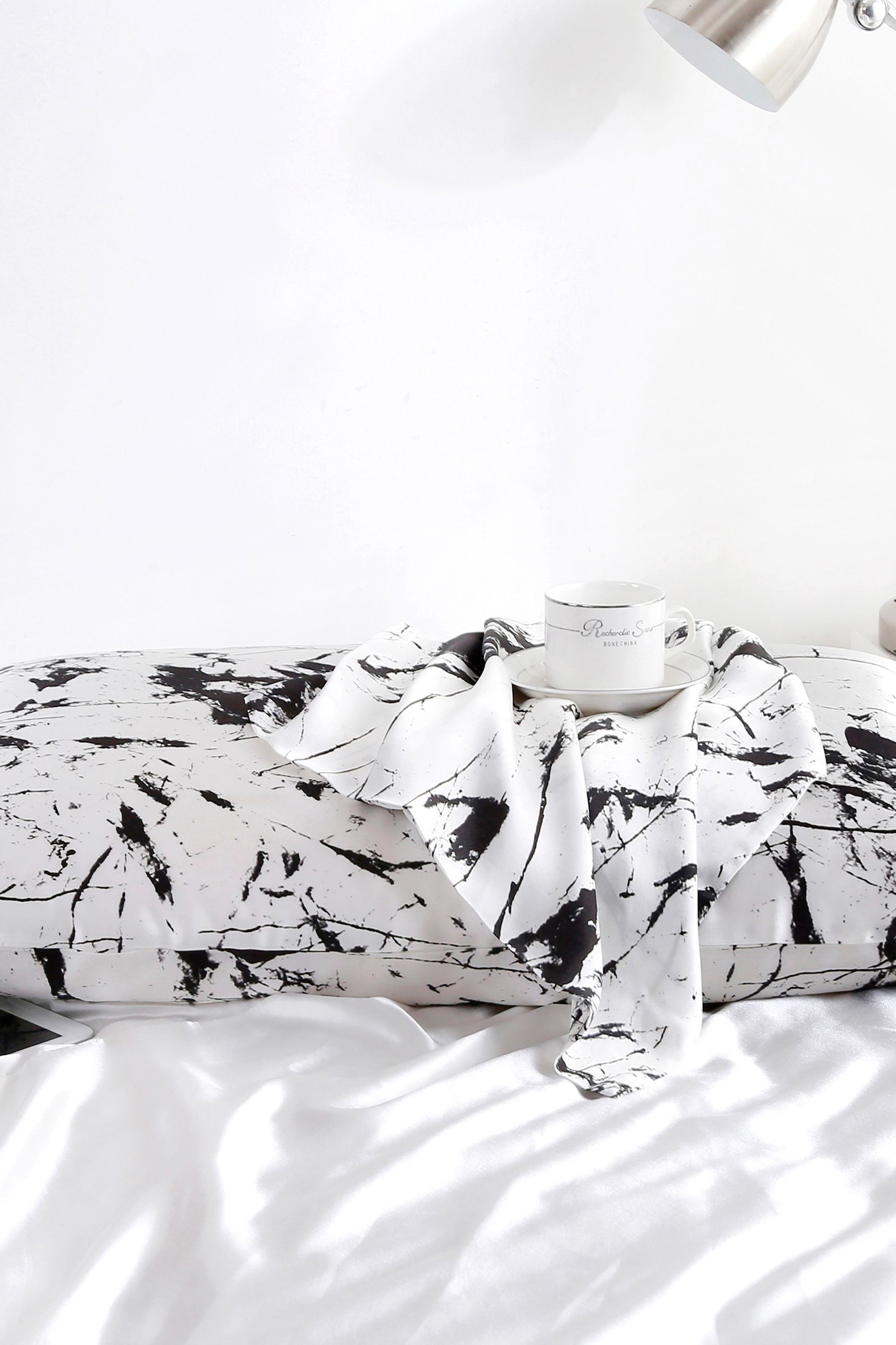 #color_Weißer Marmor Muster