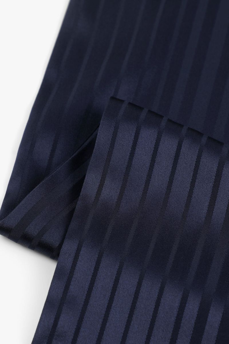 #color_Streifen-Dunkel Blau