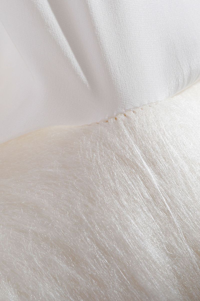 #color_Seide bedeckt