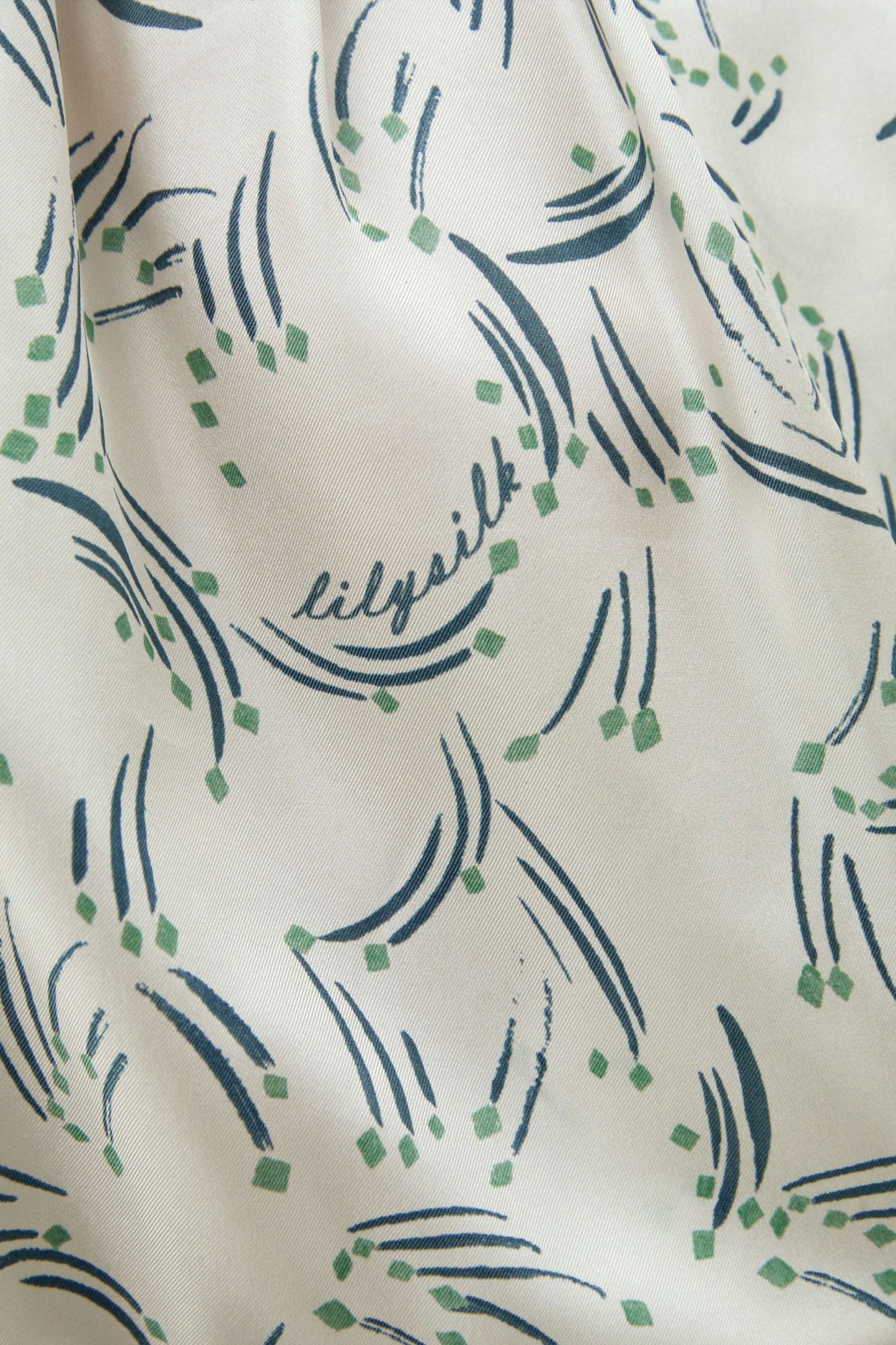 #color_Belaubte Gasse