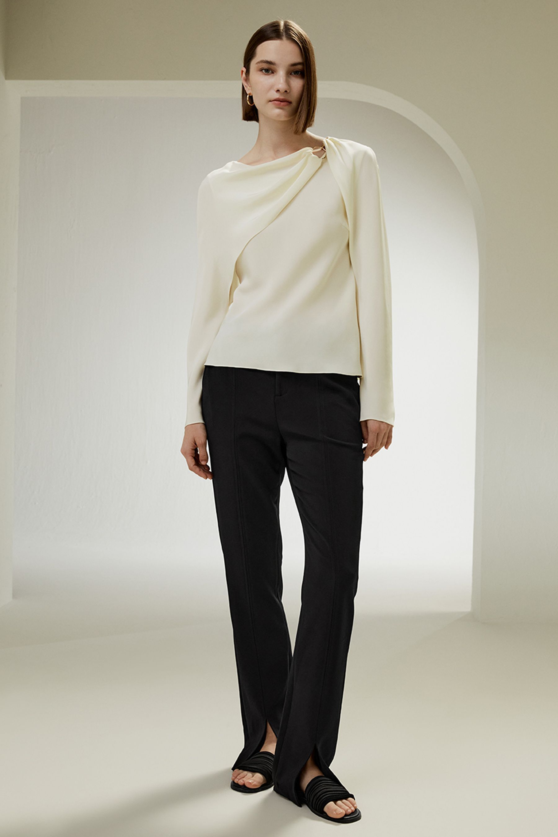 #color_Natürliches Weiß