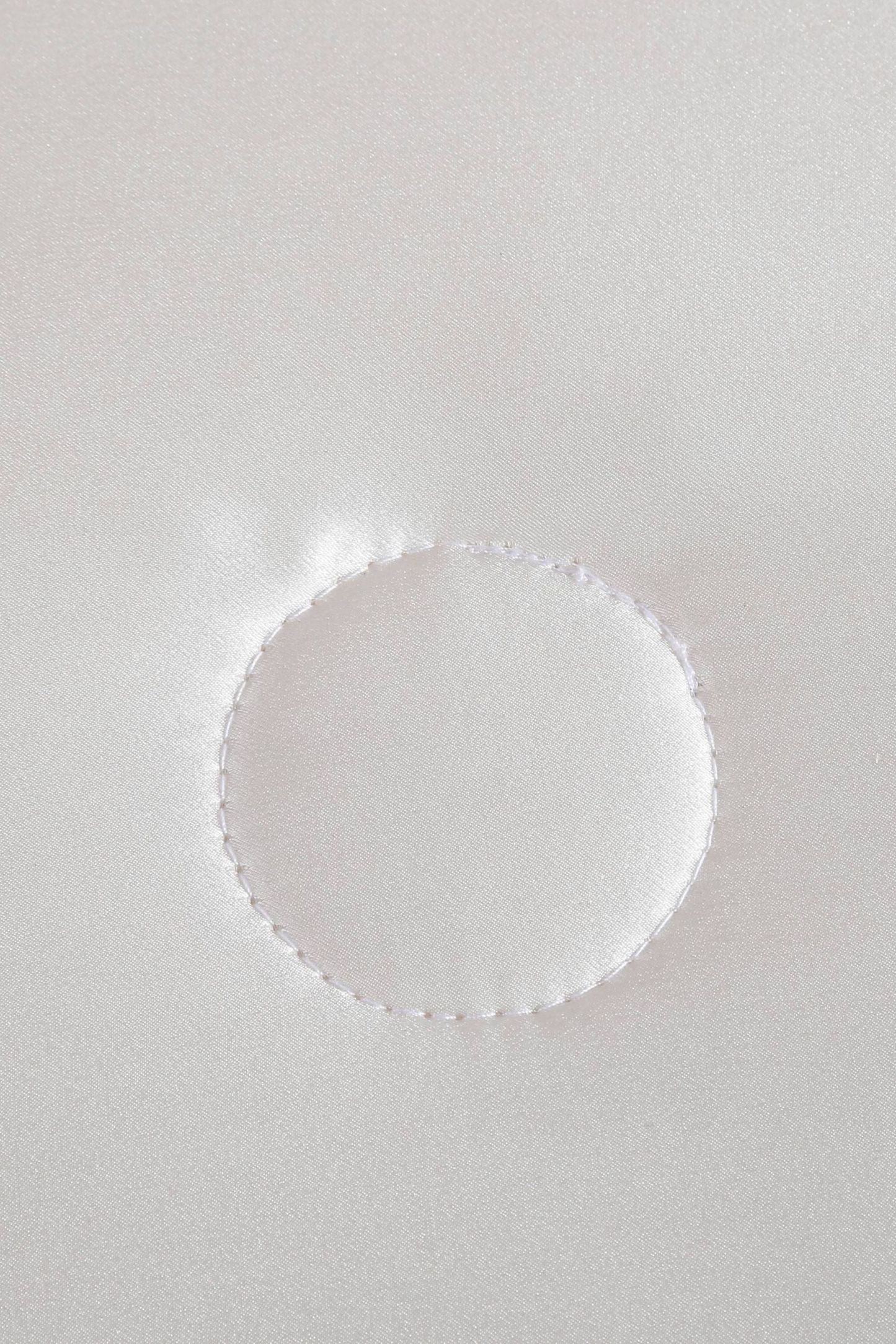 #color_Seide bedeckt