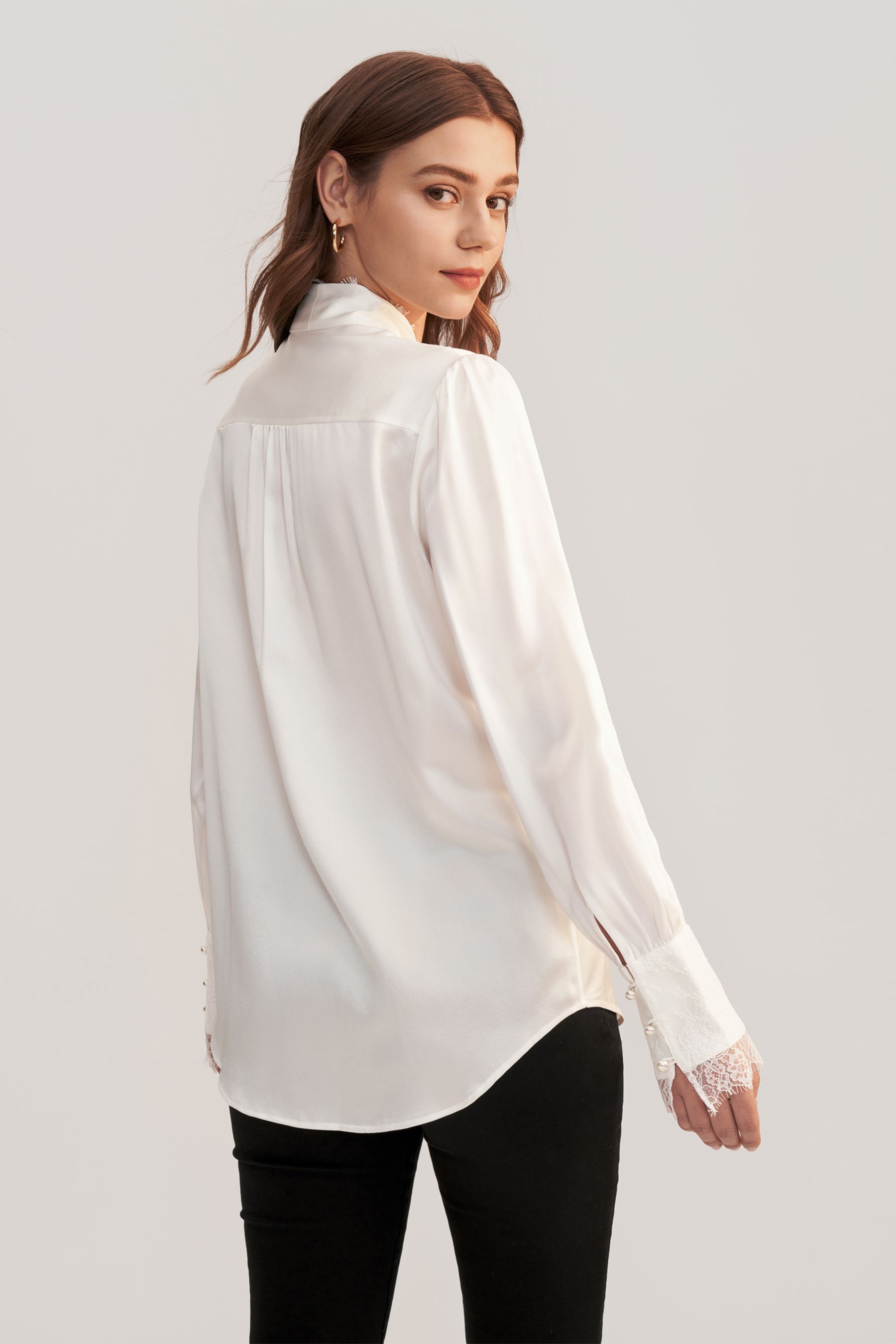 #color_Natürliches Weiß