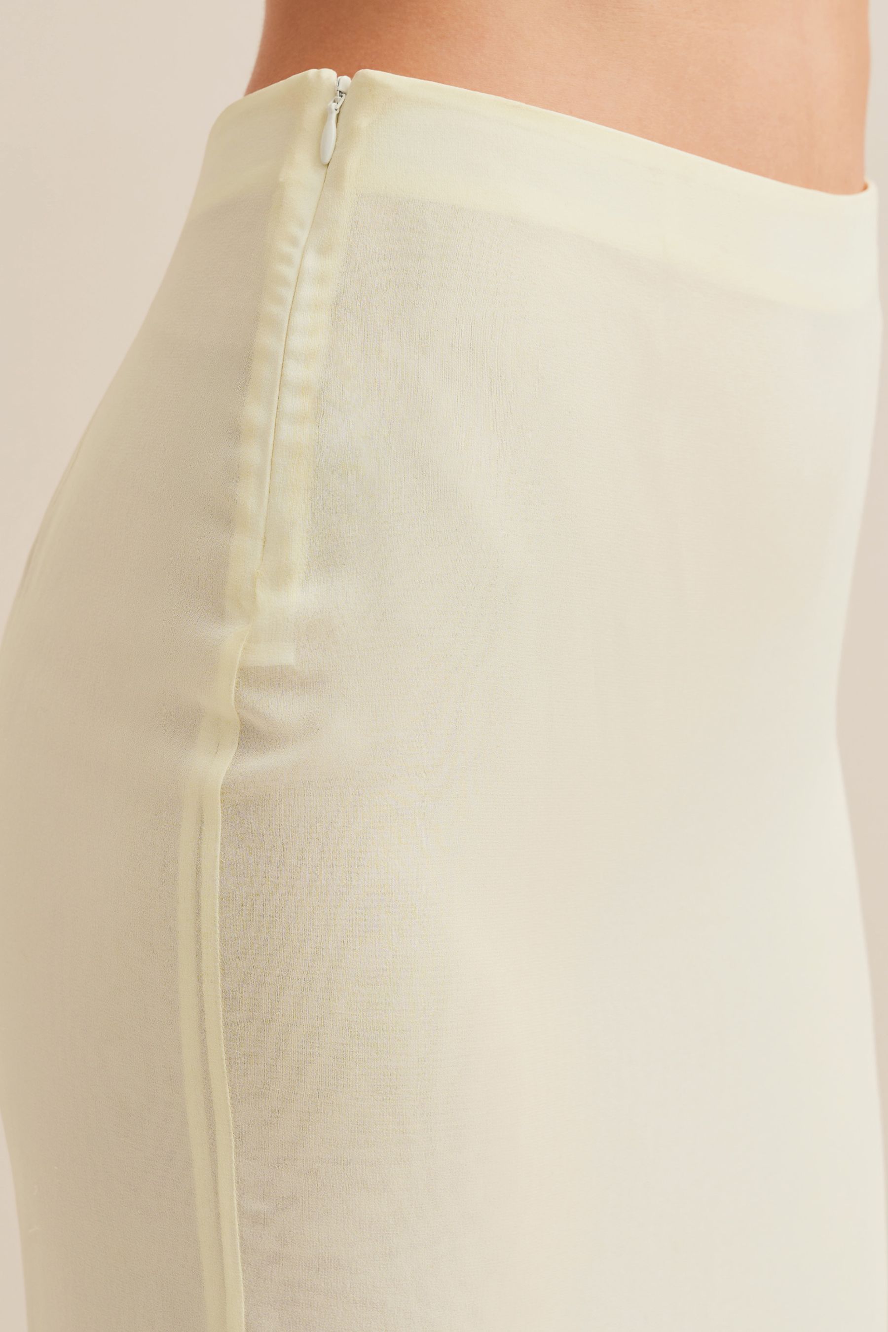 #color_Natürliches Weiß