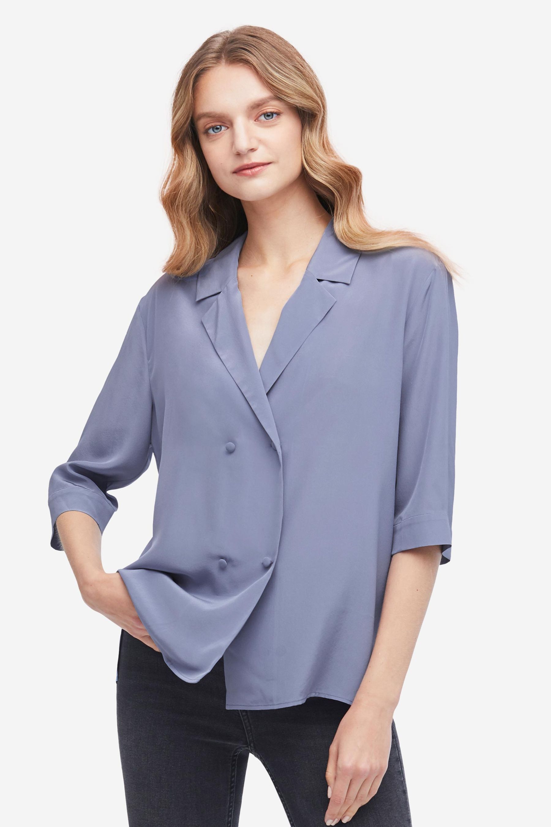 #color_Staubiges Blau