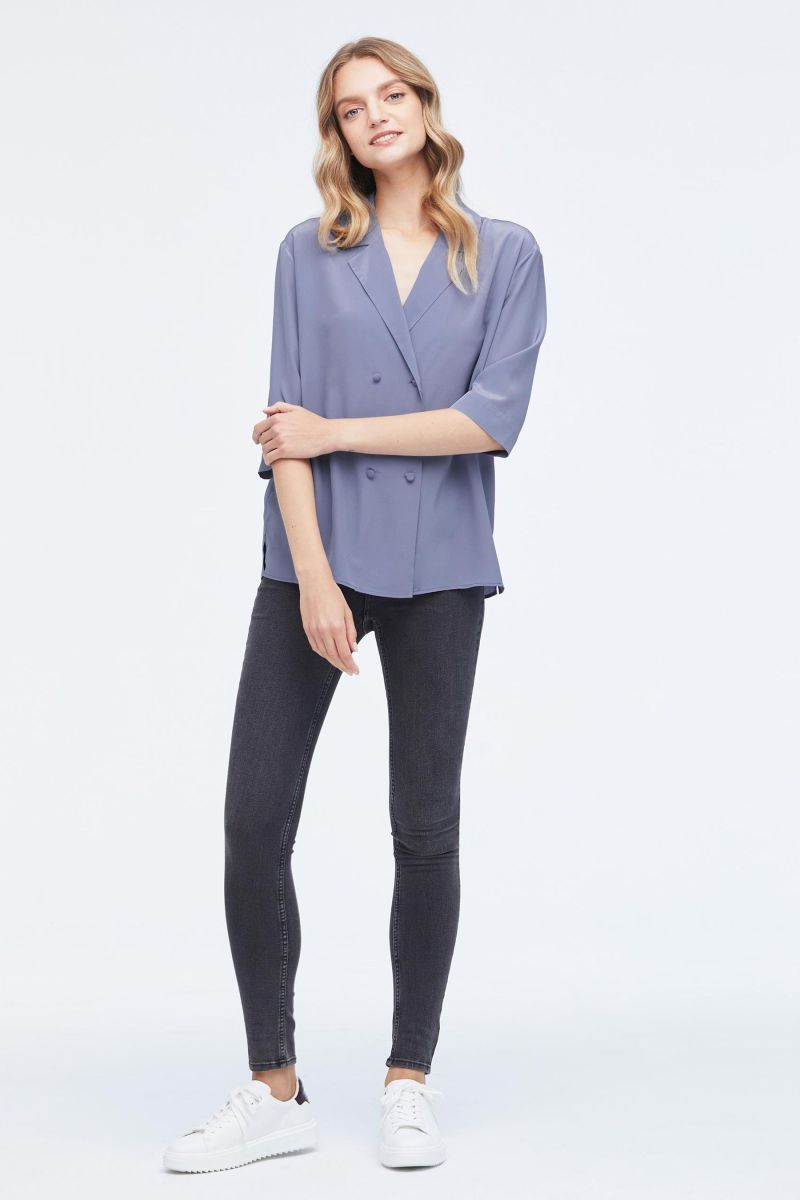 #color_Staubiges Blau