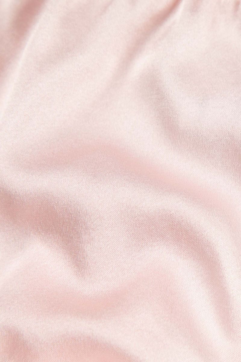 #color_Schwarz+Hell Pflaume+Weich Gelb+Taupe